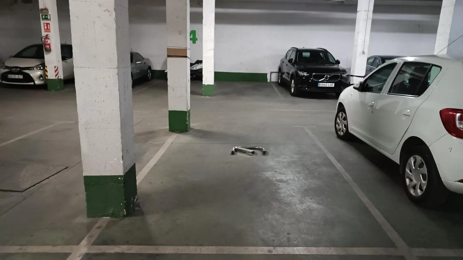 Sherryflat Caballeros - Parking Jerez de la Frontera Spain